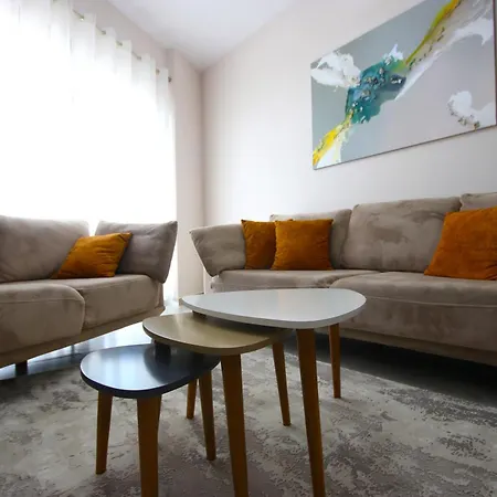 Apartment Breeze